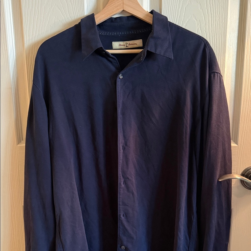 Tommy Bahama Men’s 100% Silk Button-Down Shirt | Size Large | Navy